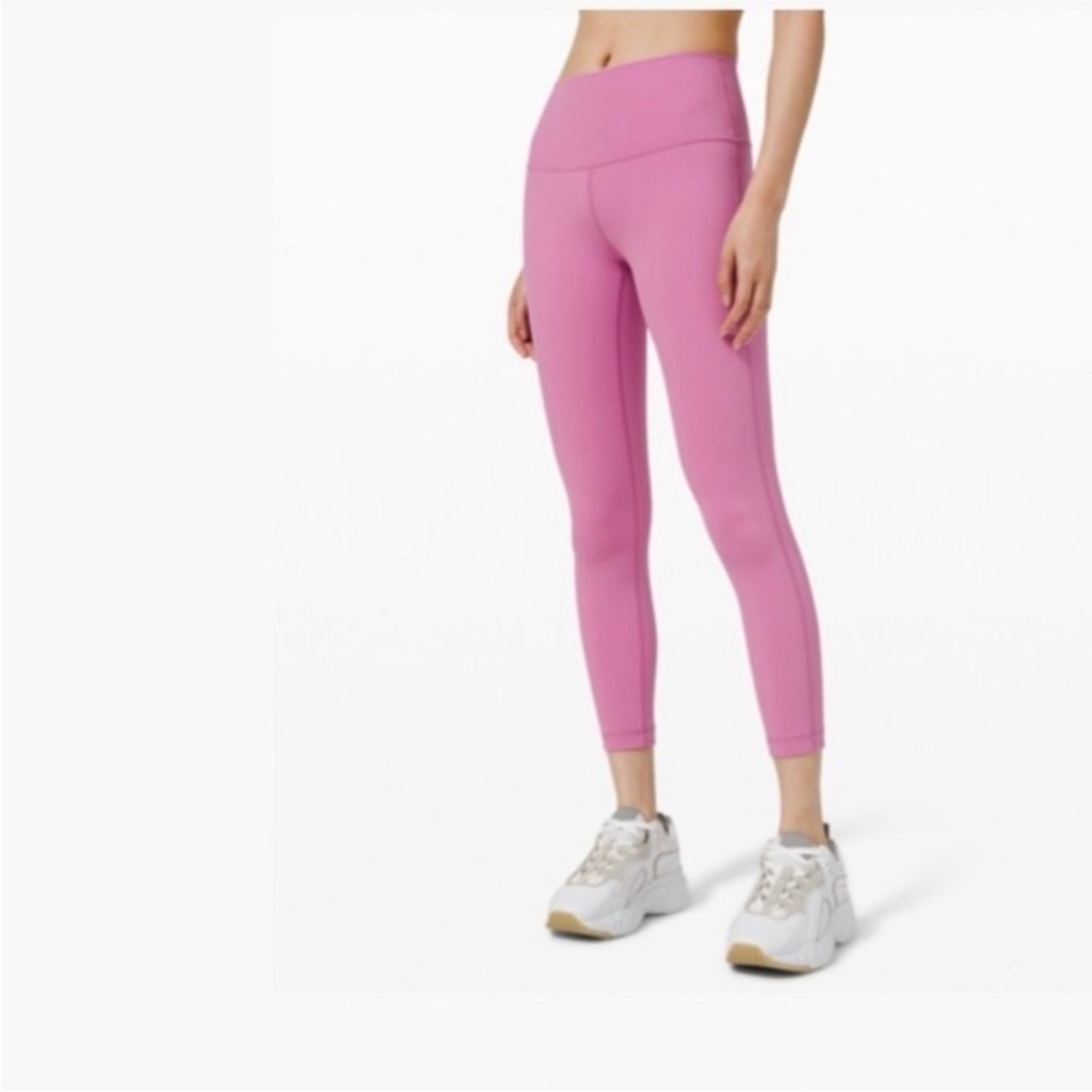 LULULEMON WunderUnder HR 25" Magenta
Glow, 4